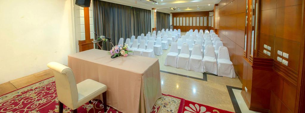 Chakungrao Riverview Hotel Kamphaeng Phet Exterior foto